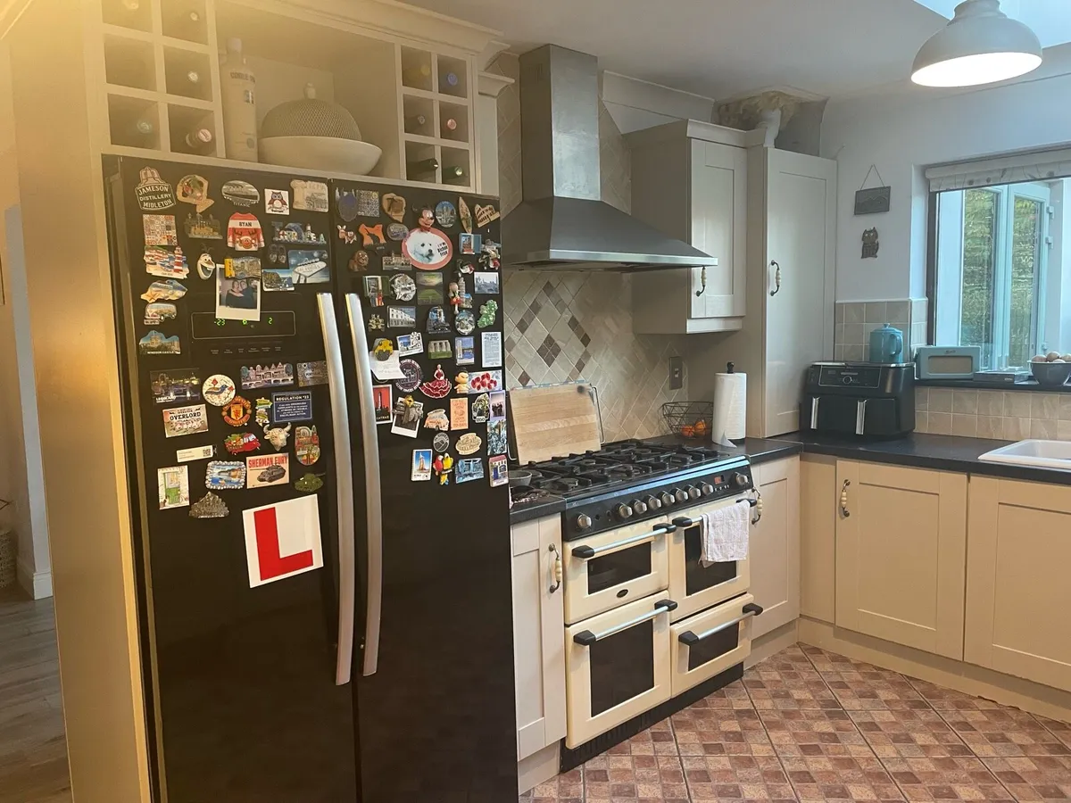 Kitchen - Image 4