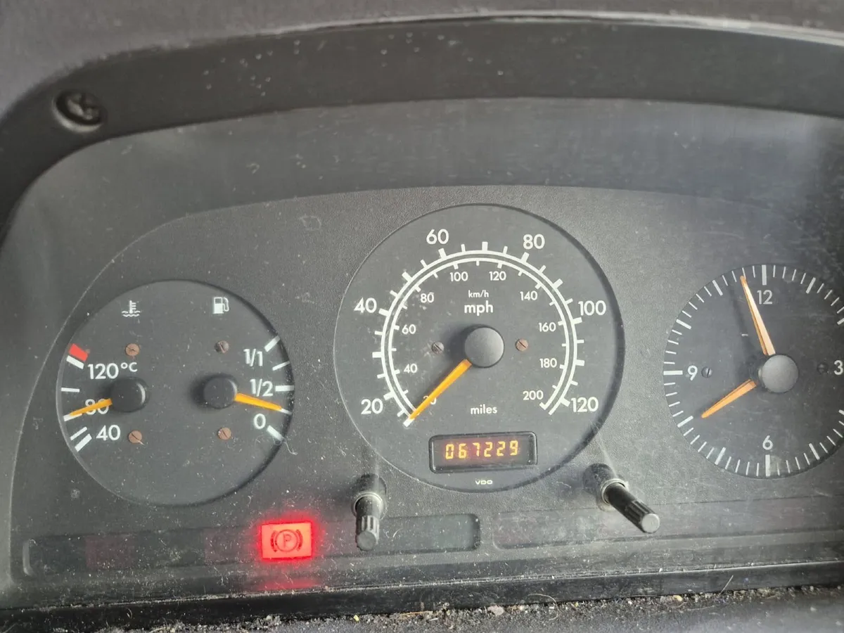 Mercedes-Benz Other 1998 - Image 4