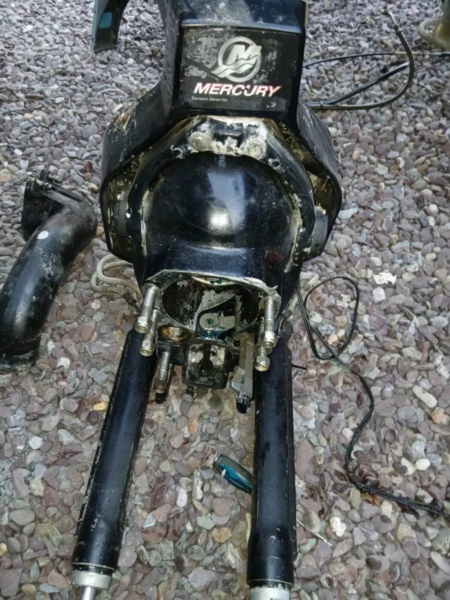 Mercruiser 120hp 1.7l & Alpha gen 2 outdrive - Image 2
