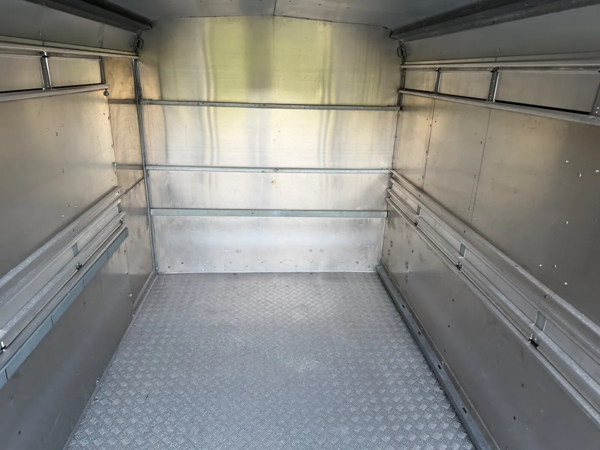 Ifor Williams livestock - Image 1