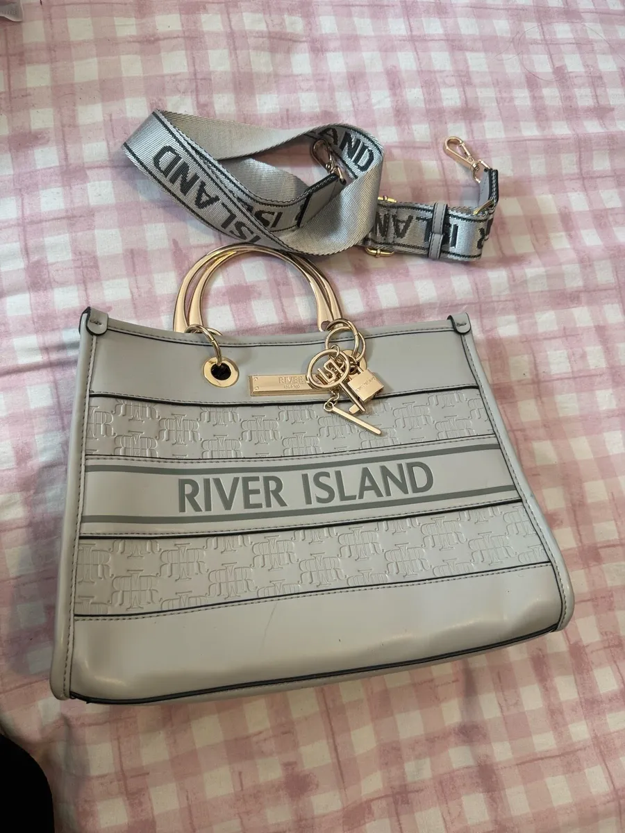 River Island Bag and Purse - Image 3