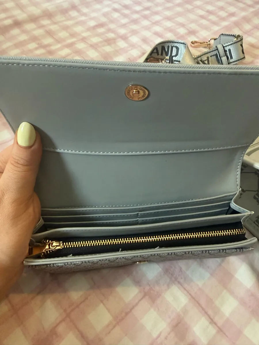 River Island Bag and Purse - Image 4