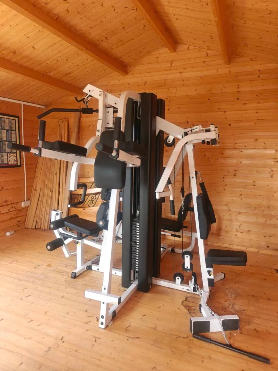 Body solid gym machine - Image 1