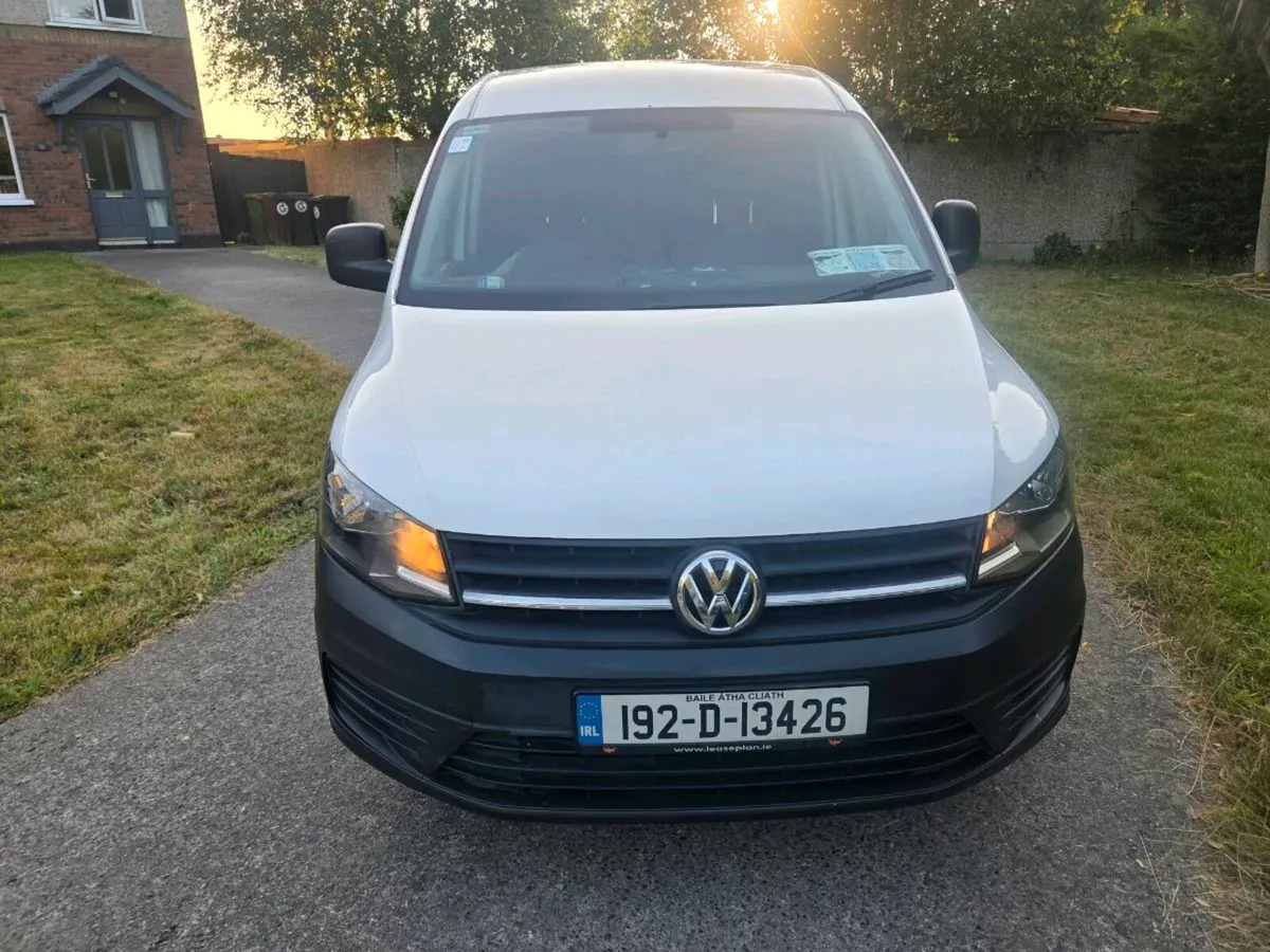 Caddy Maxi 2019 CVRT TAX - Image 2