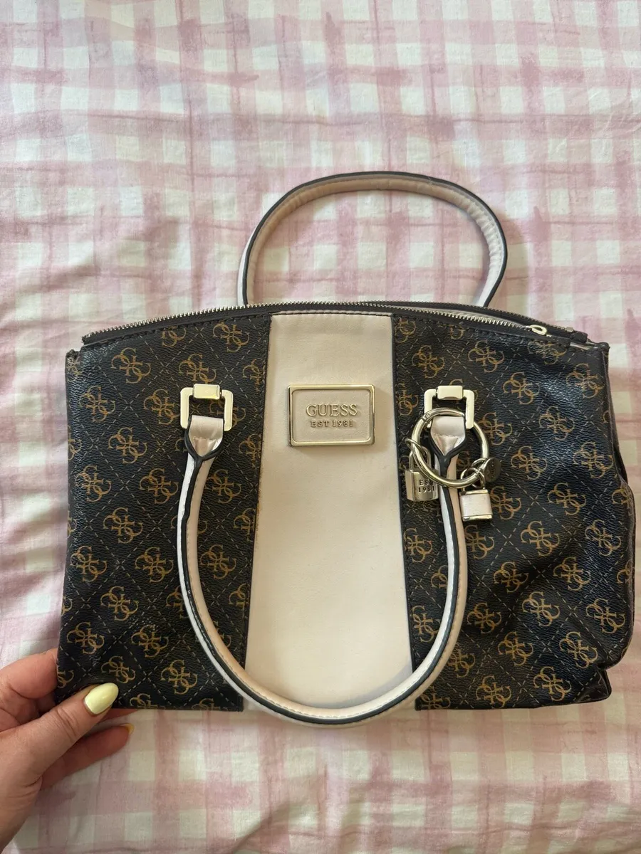 Guess Bag - Image 1