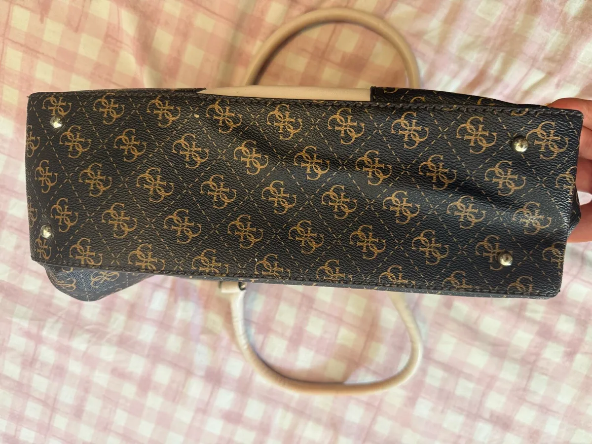 Guess Bag - Image 4