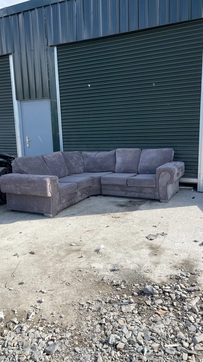 Verona corner sofa - Image 2