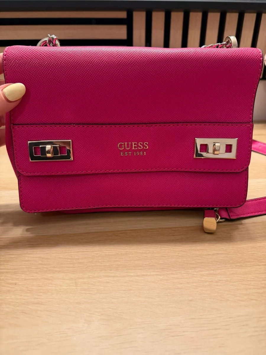 Guess bag - Image 1