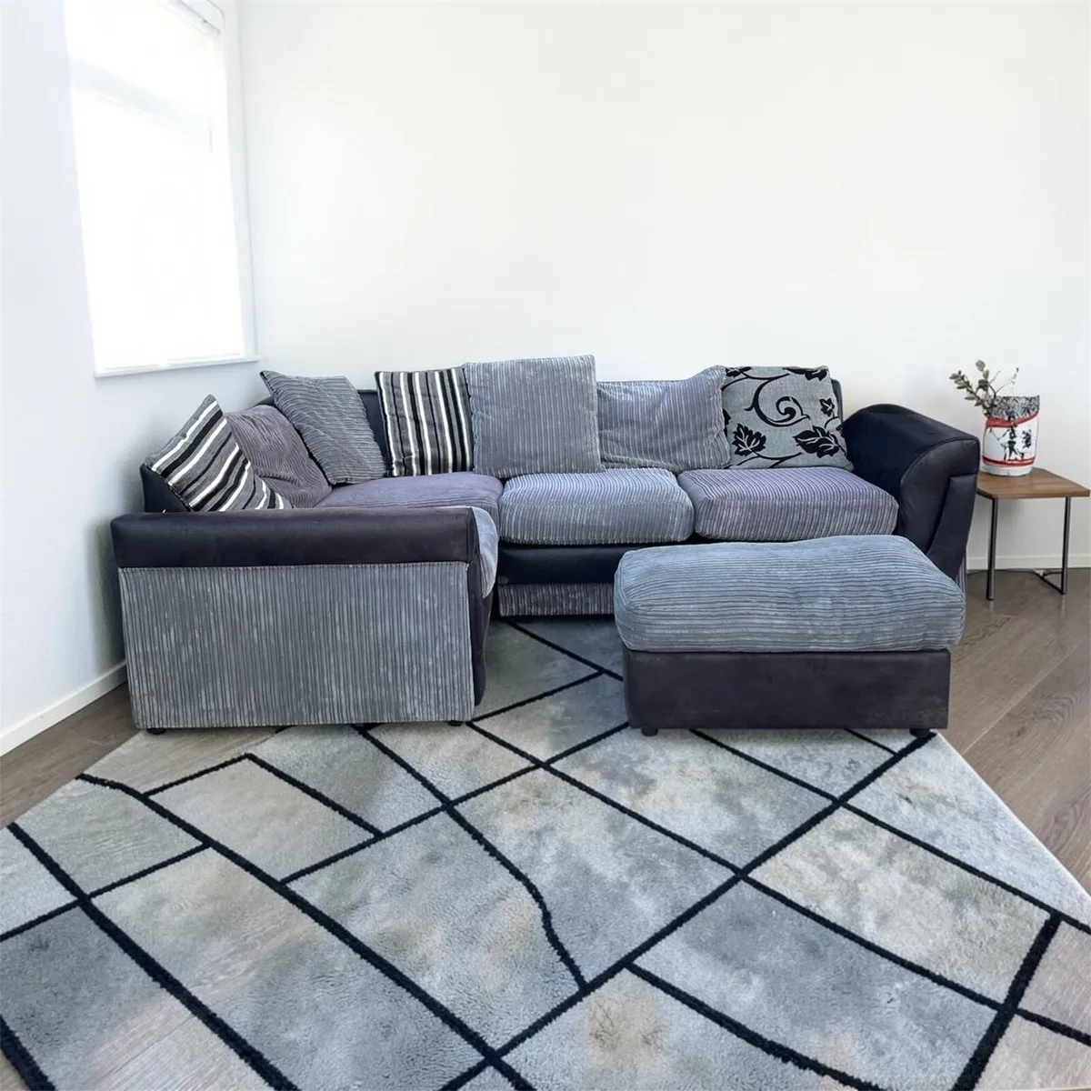 Harvey norman L corner sofa - Image 1