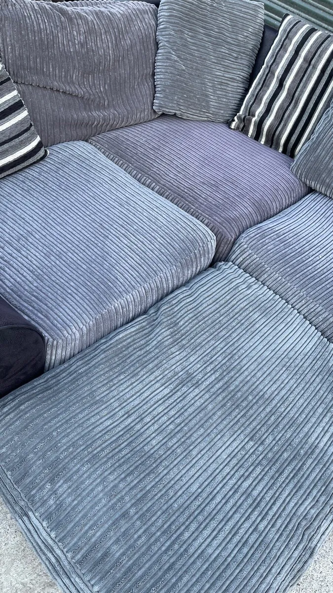 Harvey norman L corner sofa - Image 4