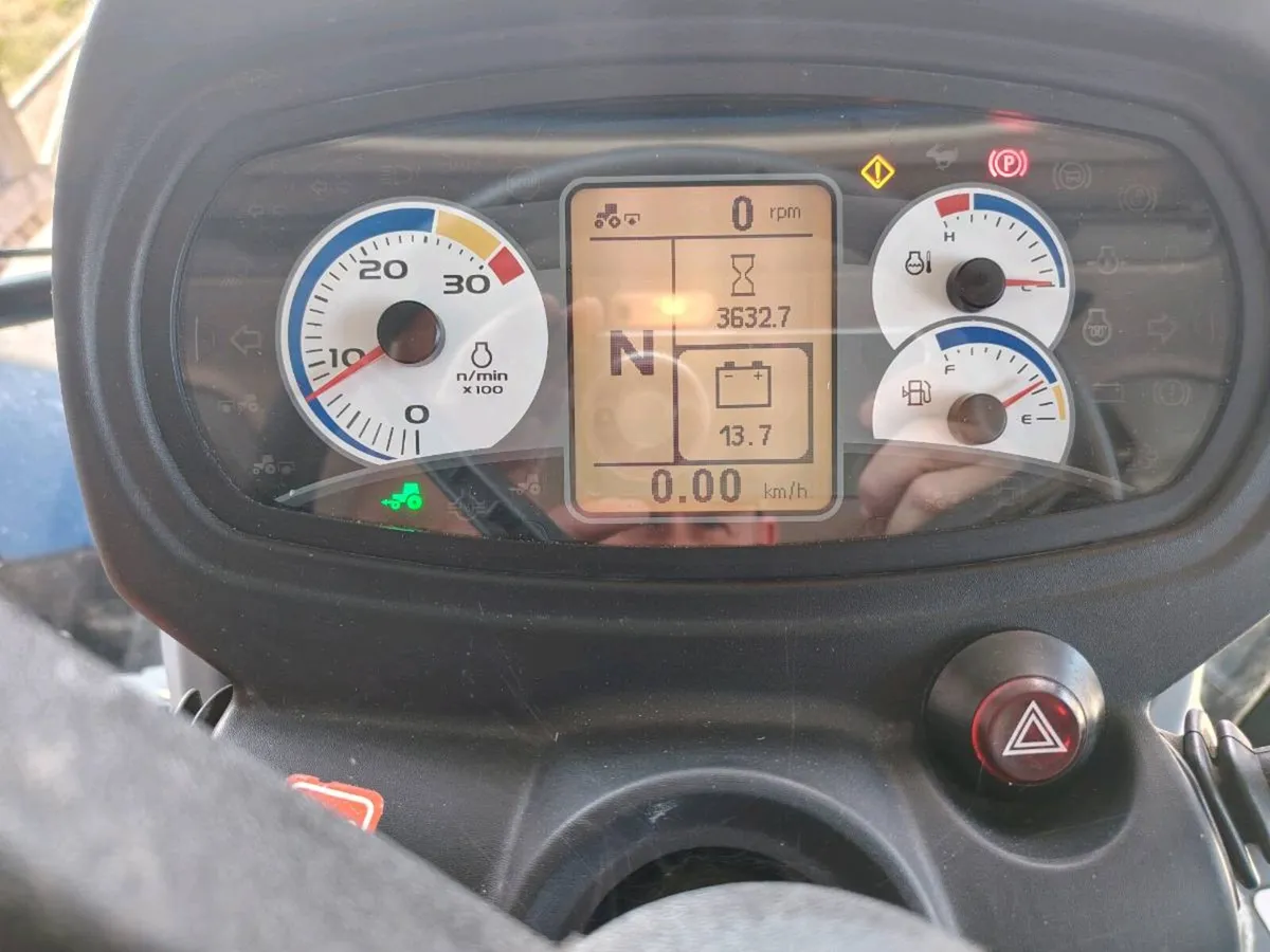 New Holland t5 - Image 4