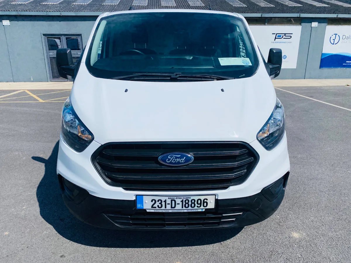 FORD TRANSIT CUSTOM SWB 2023 (231)  41278 KM - Image 3