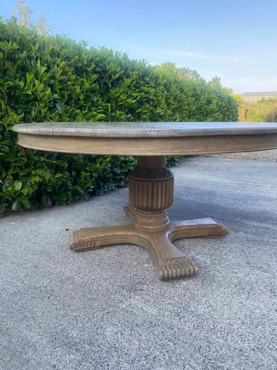 Dining table - Image 2