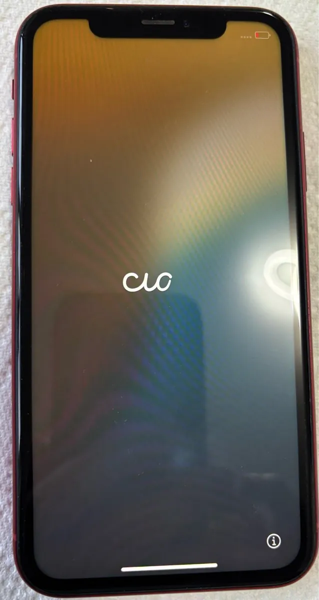 iPhone XR - Image 2