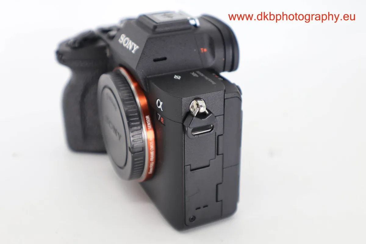 SONY A7R IV MIRRORLESS CAMERA #0624 - Image 4