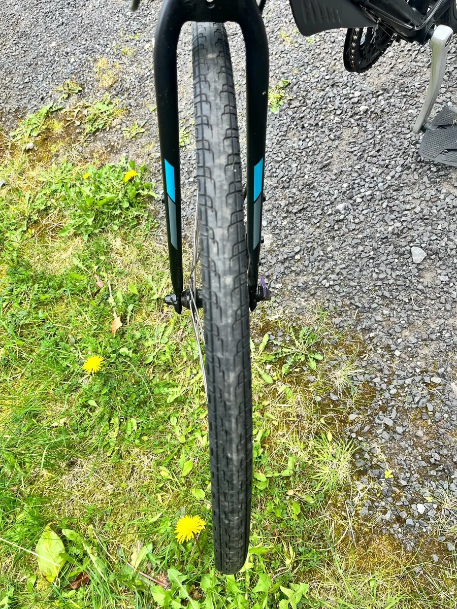 Trek FX Hybrid - 16” frame - Image 4