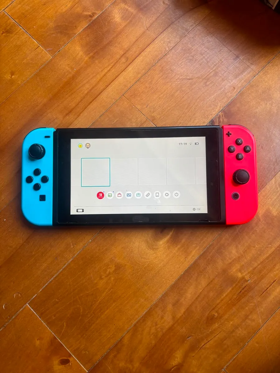 Nintendo Switch - Image 3