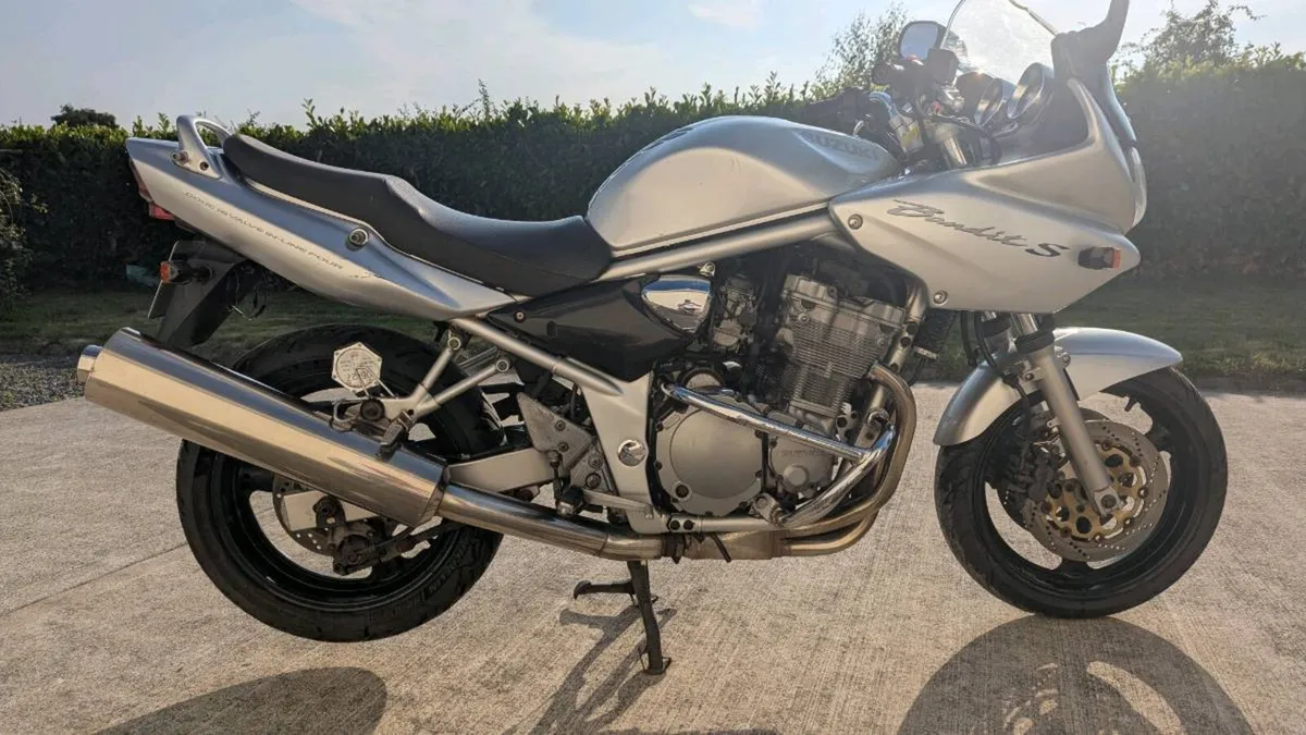 Suzuki gsf bandit 600 - Image 1