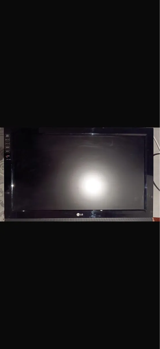 *FREE-collection only* Flat screen LG 32 inch - Image 2
