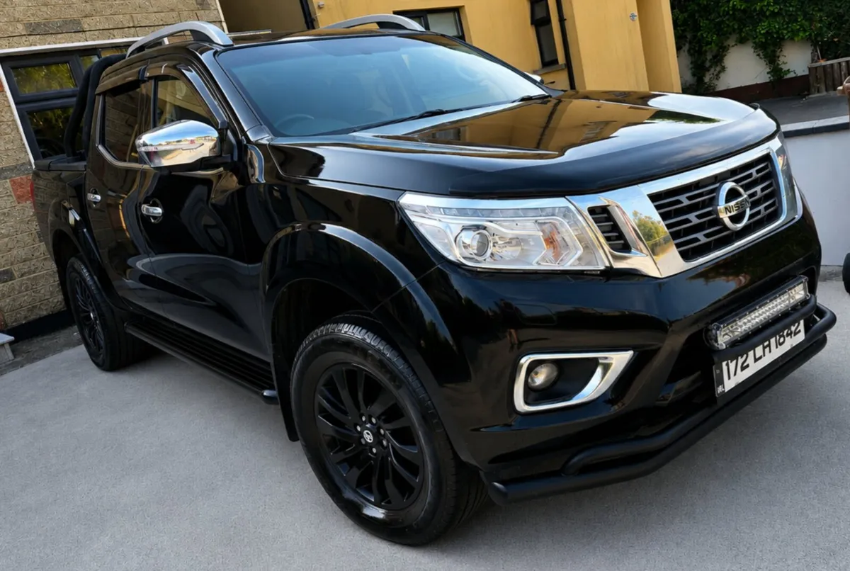 Nissan  navara  jeep - Image 3
