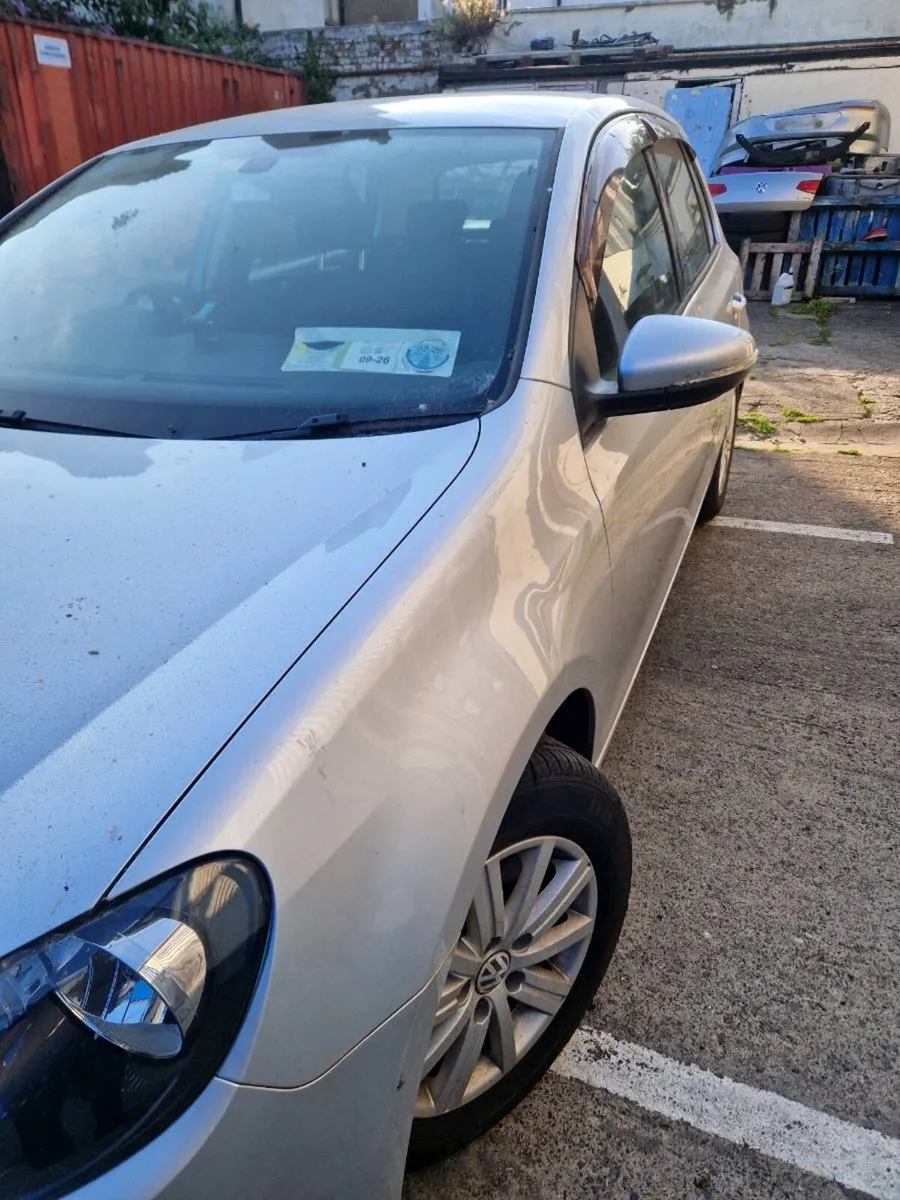 2013 vw golf automatic only 90000 km read ad - Image 2