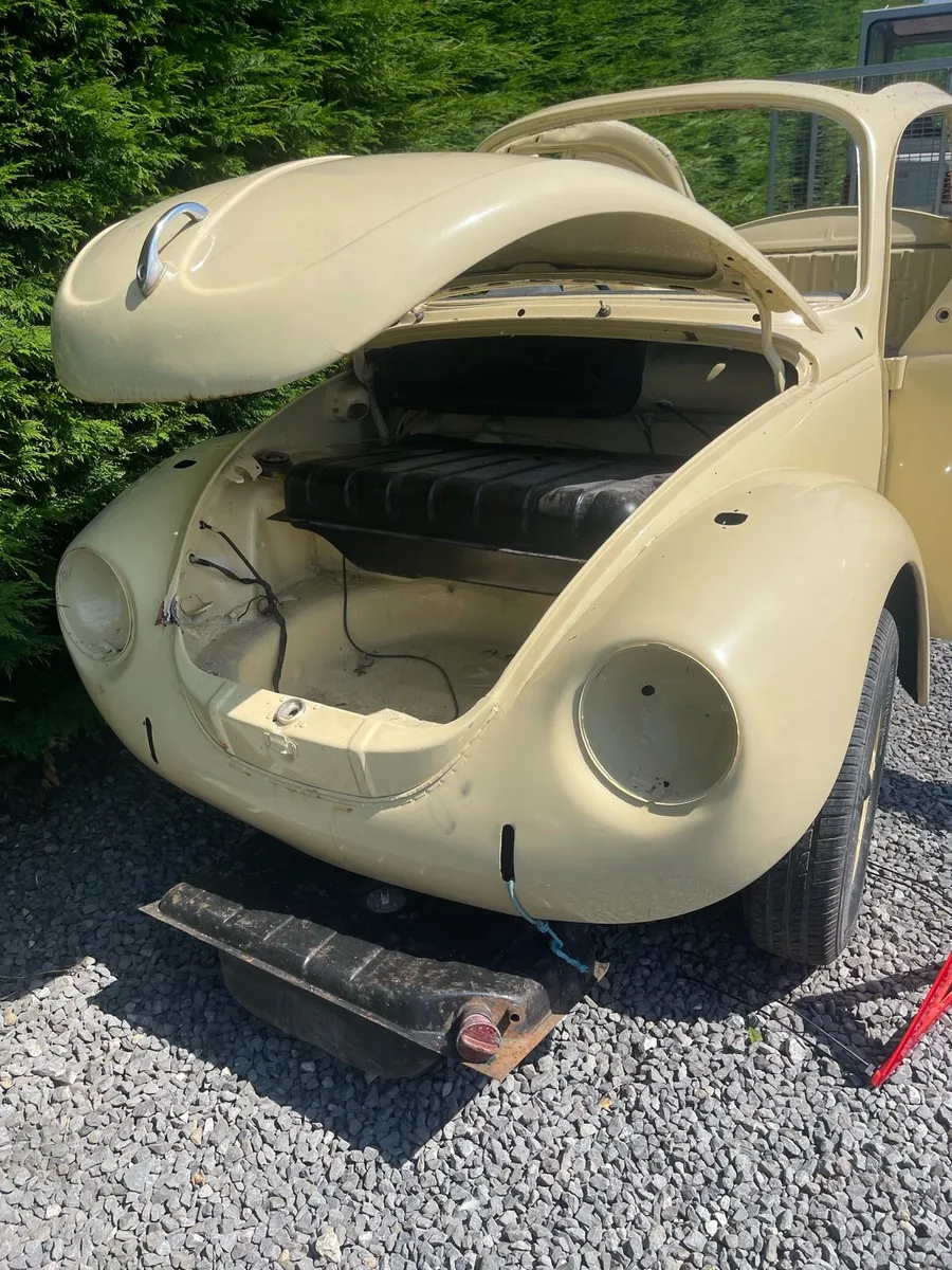 Volkswagen Beetle for Parts - Image 2