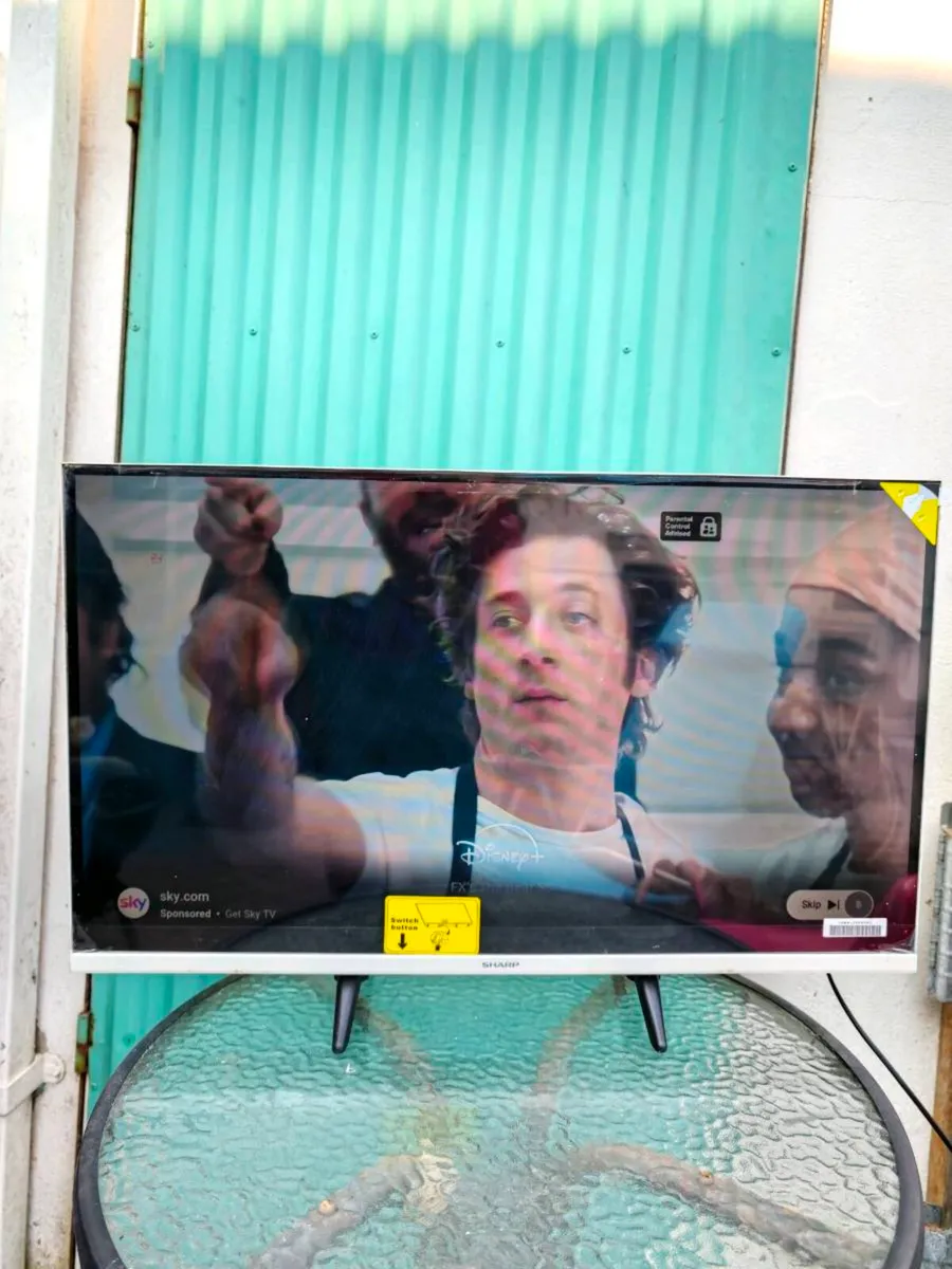 Sharp 32" Smart TV – Brand New & Unused (Protectiv - Image 3