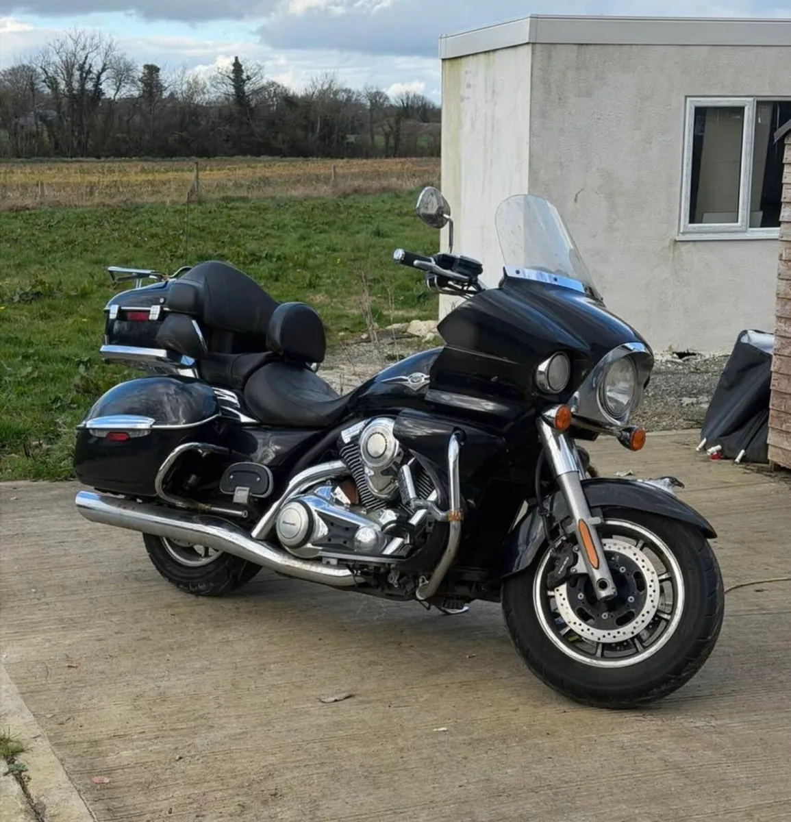 Kawasaki Vulcan 1700 - Image 1