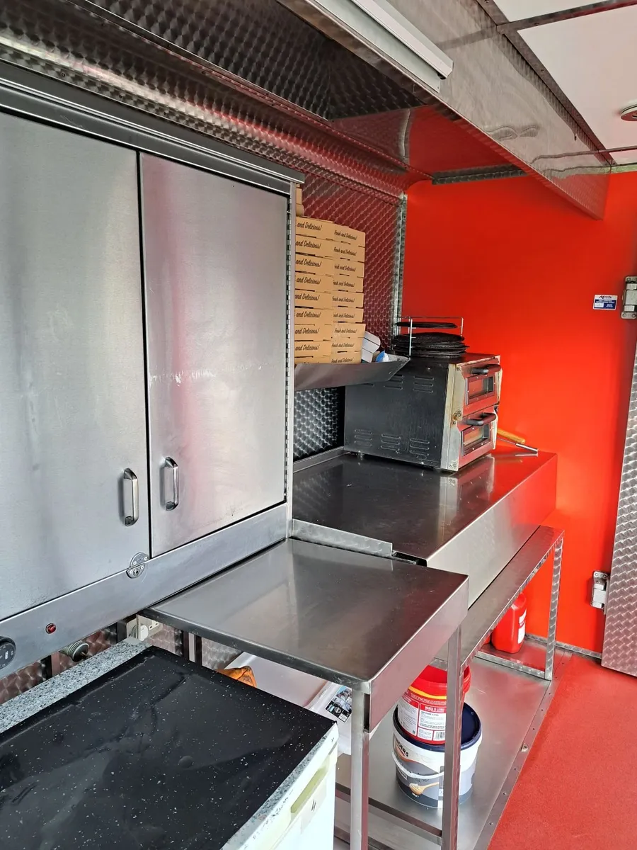 Food truck - Image 1