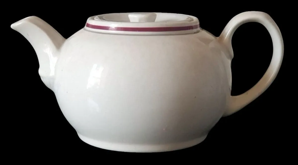 Vintage Churchill England White Teapot 15oz - Image 4