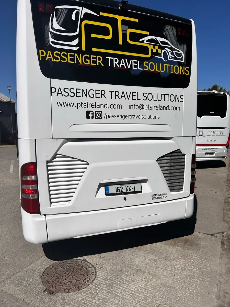Bus - Image 4