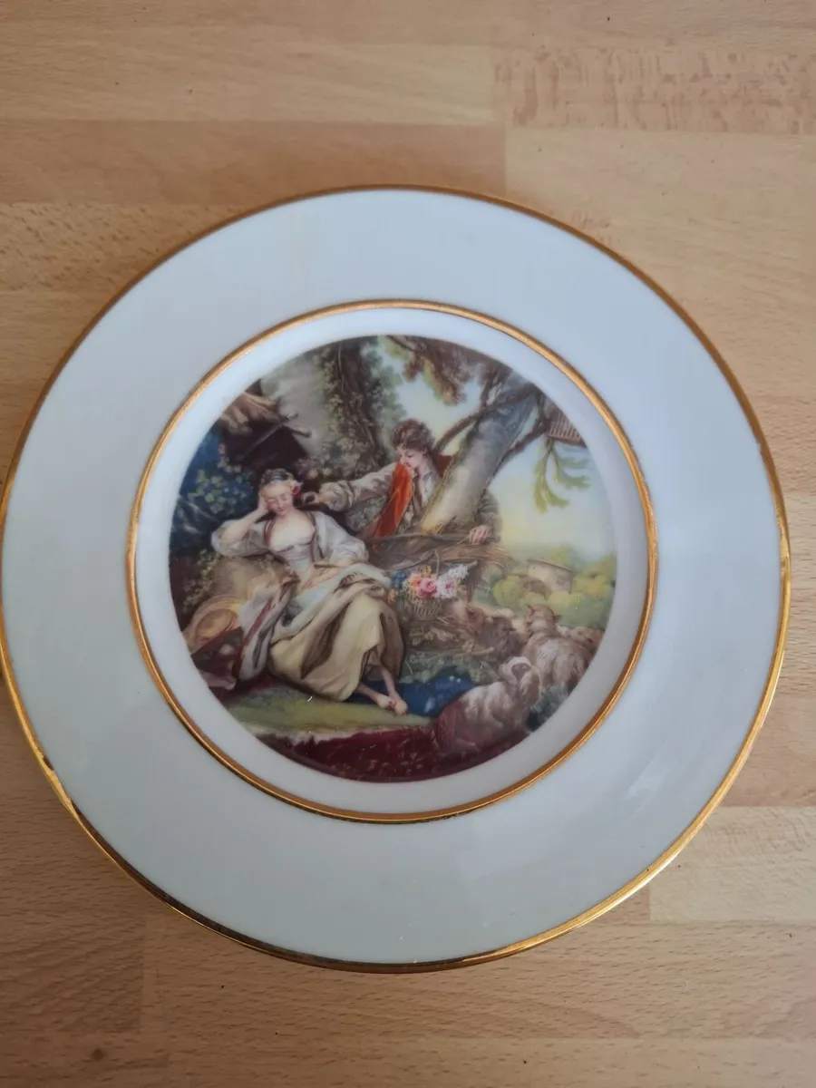China decorative plates with hangers - Image 1