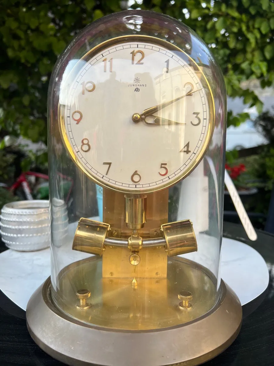 Antique clock - Image 1
