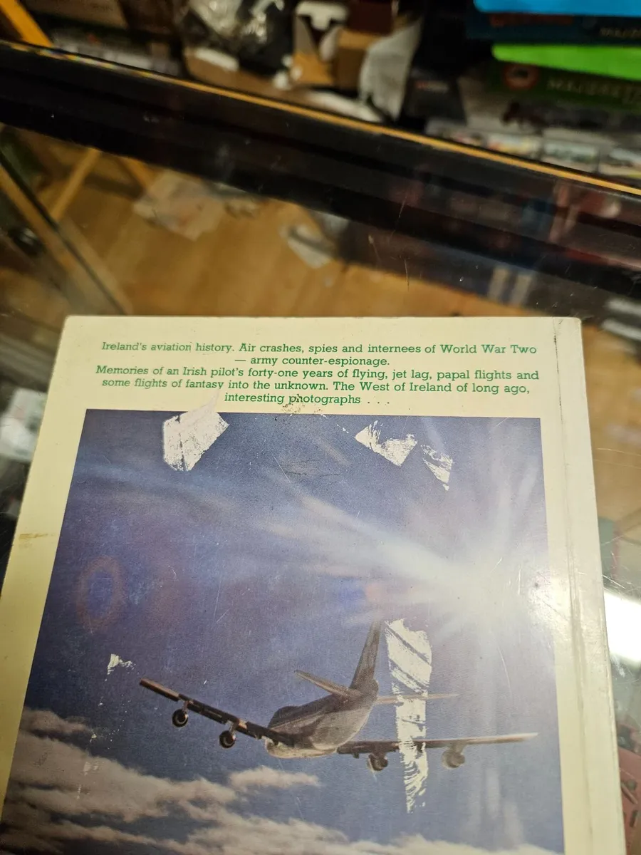 Book Green is the Sky Irish Aviation - Image 2