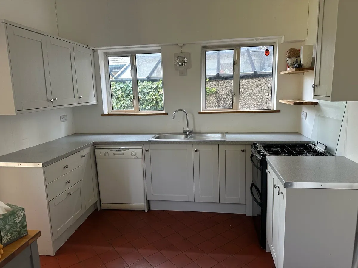Kitchen - Image 3