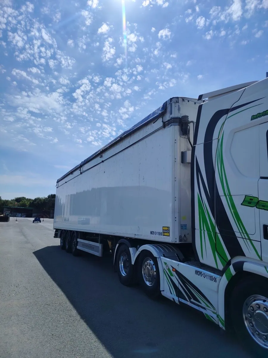 Kraker walking floor trailer - Image 4