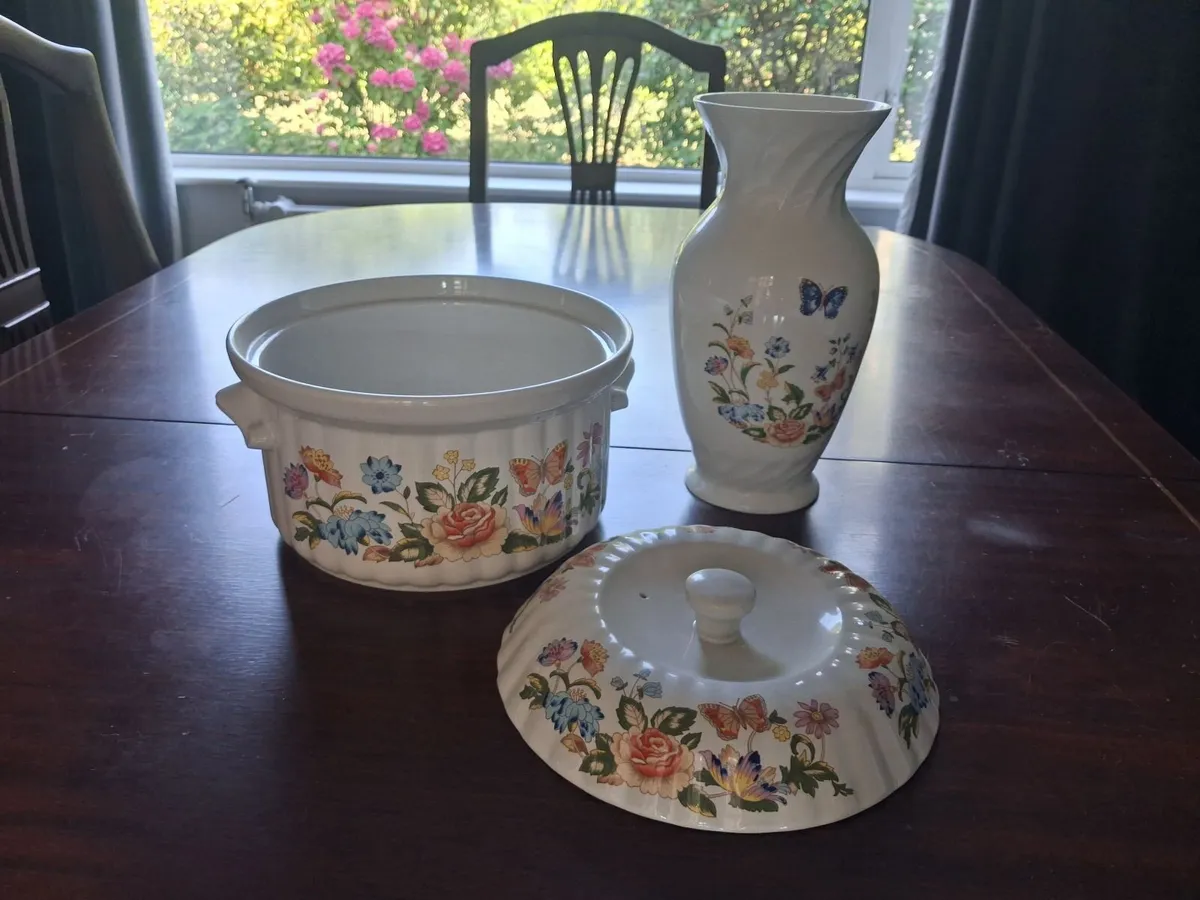 Aynsley Fine Bone China Cottage Garden Set - Image 3