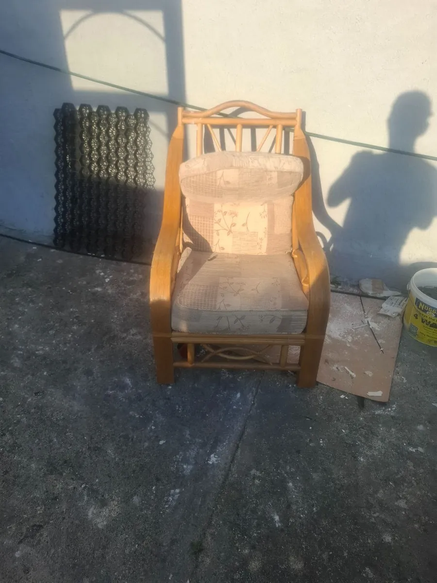 Sunroom seats - Image 2