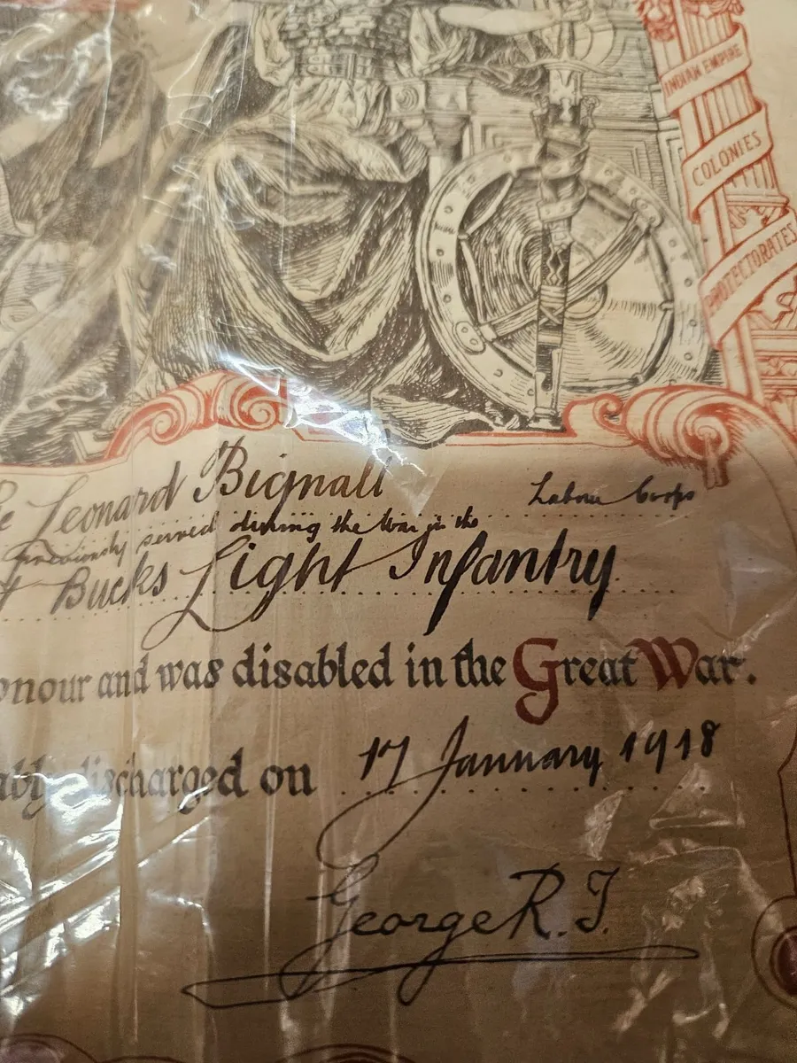 Vintage British WW1 Discharge Certificate - Image 2