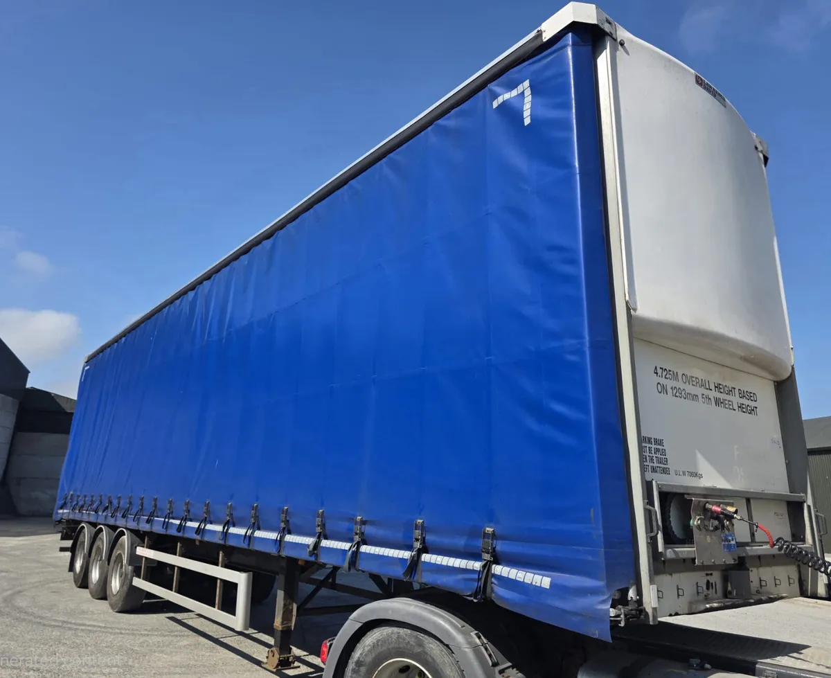 Straw trailer rear steer - Image 1