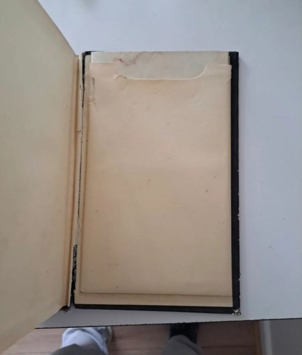 Saorstat Eireann with Original Map - Image 3