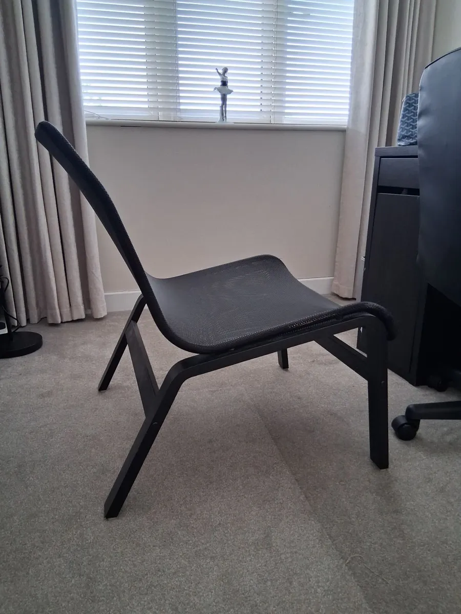 Chair for chilling - Image 3