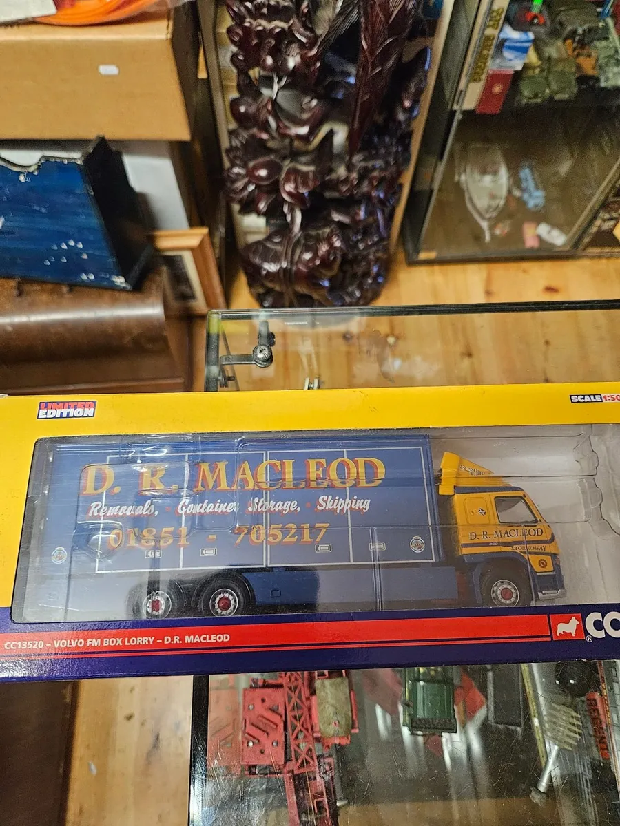 Corgi Volvo Rigid Truck 1.50 - Image 1