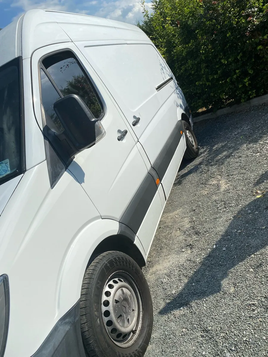 Mercedes Sprinter - Image 2