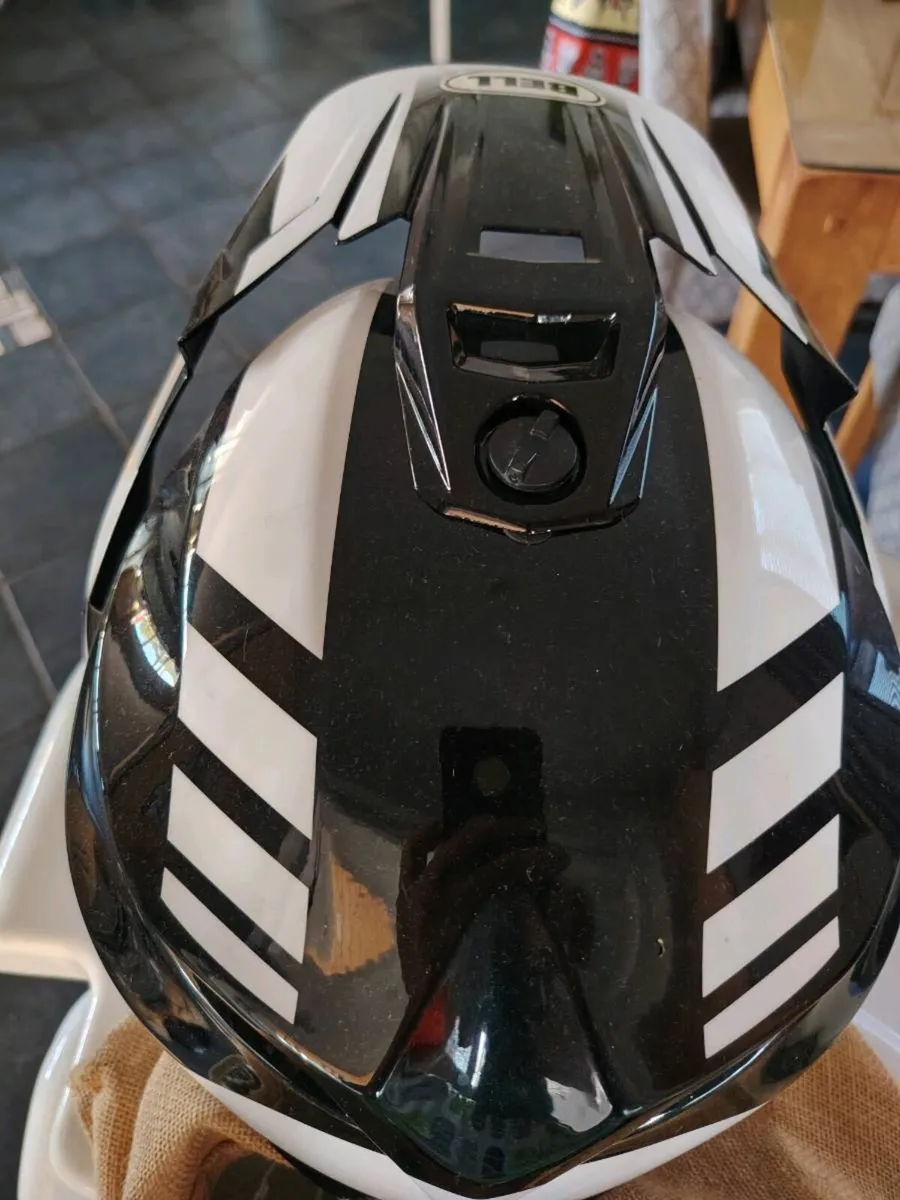 Motorcycle gear - Image 2