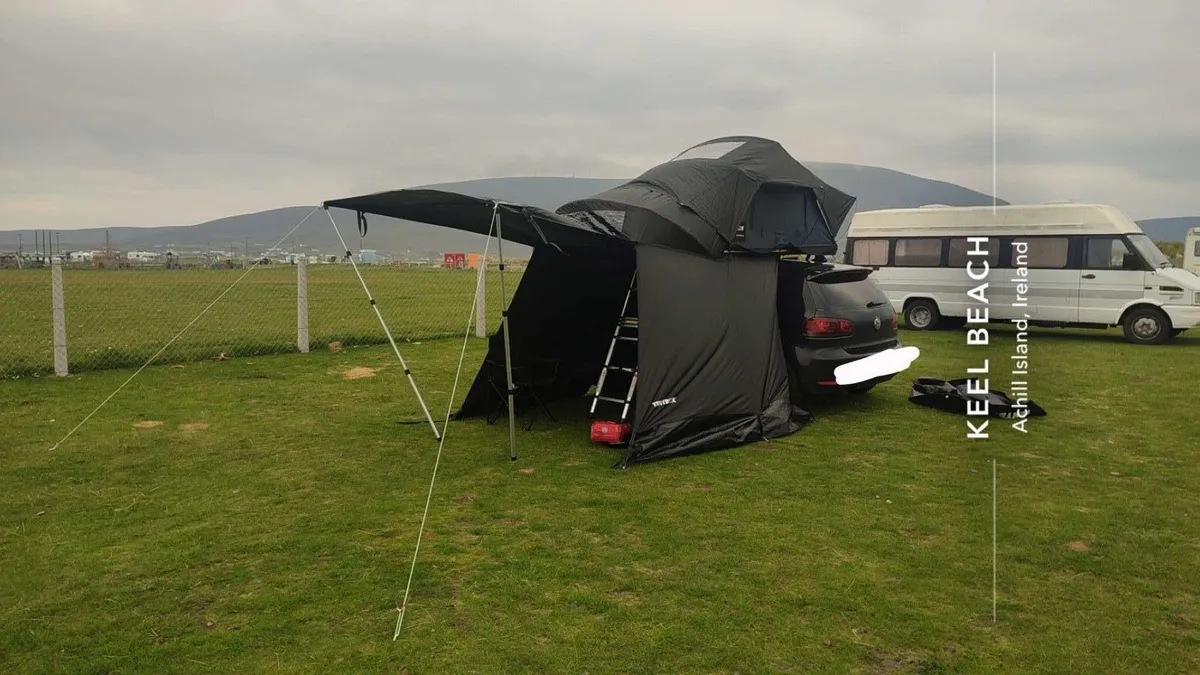 Tent box and living pod - Image 1