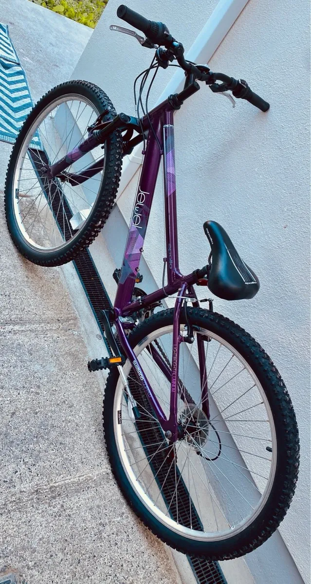 Apollo Jewel Mountain Bike – Like New - Image 1