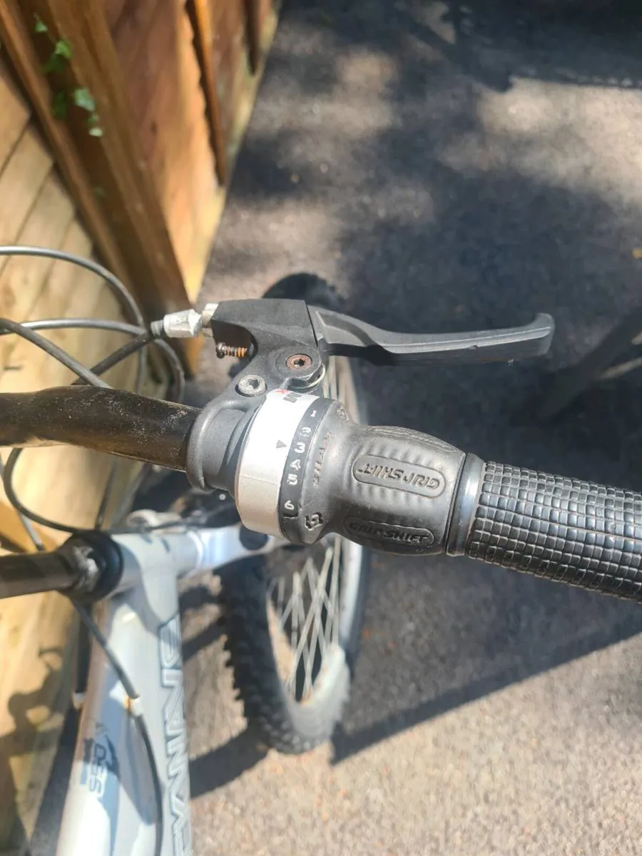 Mountain bike - Image 3