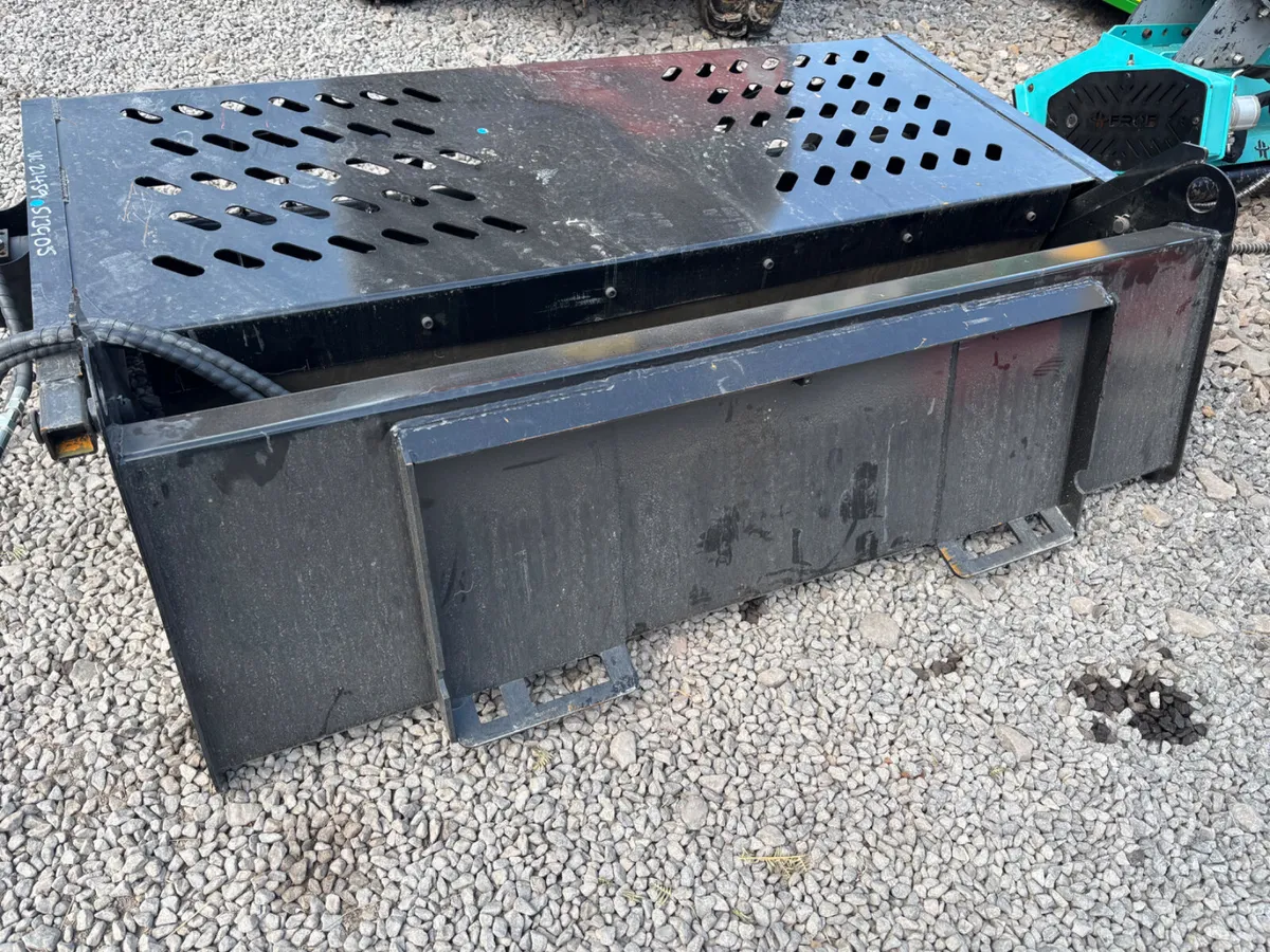 Stone collector to suit Skidsteer - Image 2