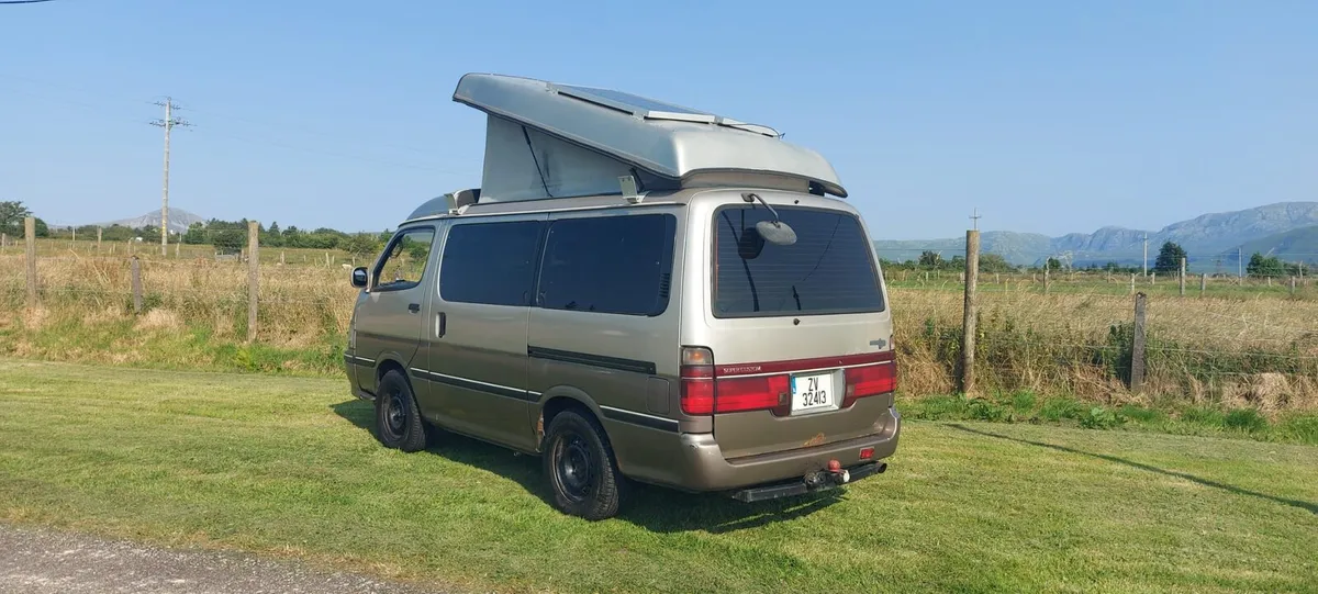 Toyota Hiace Super Custom - Image 2